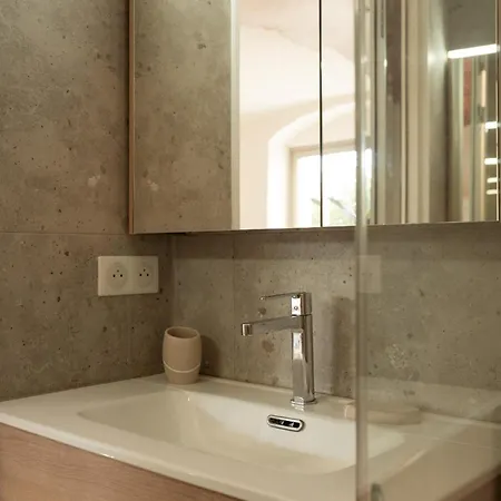 Appartement Montera Centre Avec Piscine Chauffee Et Jardin Bastia (Corsica)