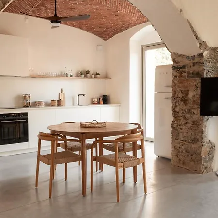 Montera Centre Avec Piscine Chauffee Et Jardin Appartement