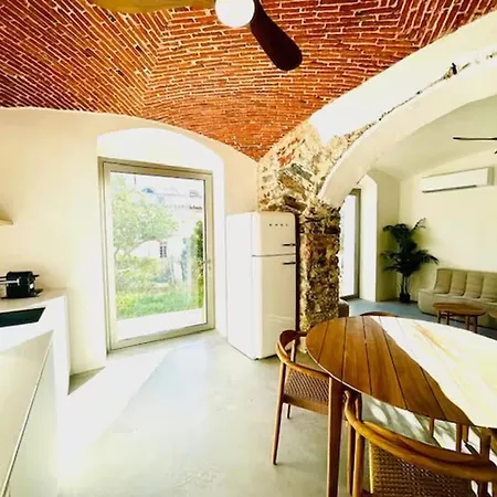 Montera Centre Avec Piscine Chauffee Et Jardin Appartement Bastia (Corsica)