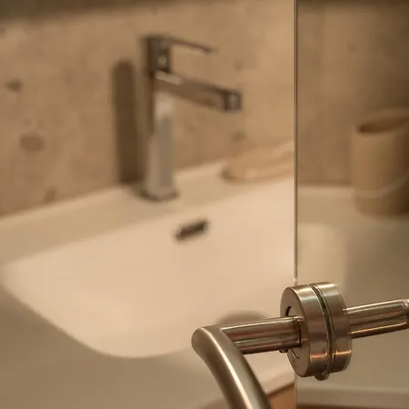 Montera Centre Avec Piscine Chauffee Et Jardin Διαμέρισμα *