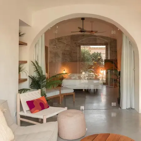 Montera Centre Avec Piscine Chauffee Et Jardin Lägenhet