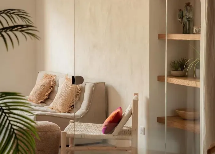 Apartment Montera Centre Avec Piscine Chauffee Et Jardin *